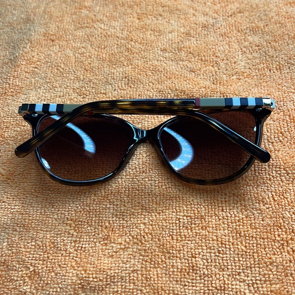 BURBERRY B 4216 WOMENS SUNGLASSES 😎 - Picture 4 of 12